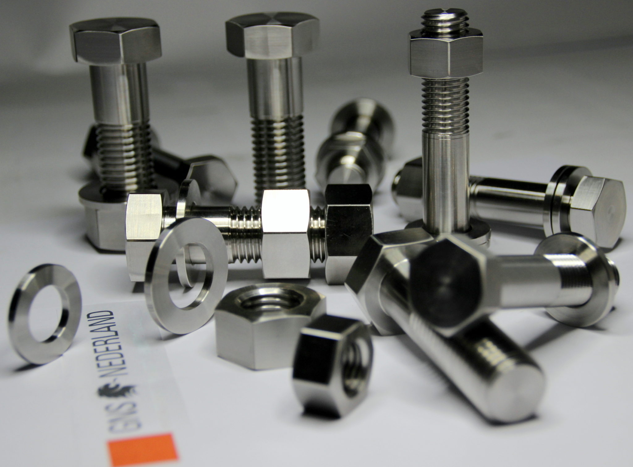 Fasteners in special grades such as 1.4980 (Grade 660), 2.4952 (Alloy